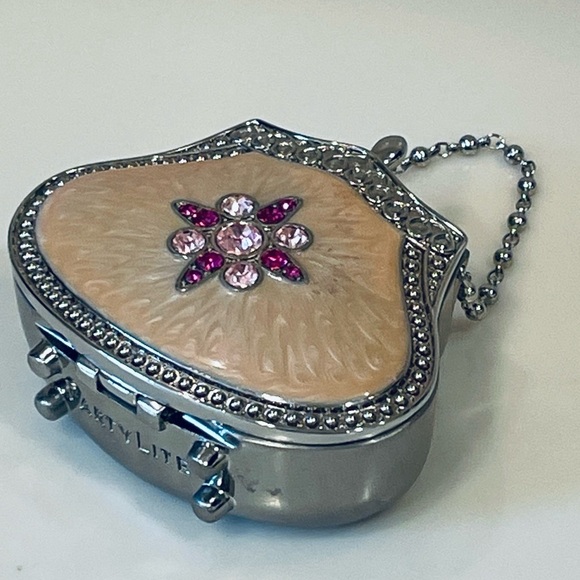 Jeweled Trinket Box In The Shape Of A Handbag Tumbler - Picture 2 of 16
